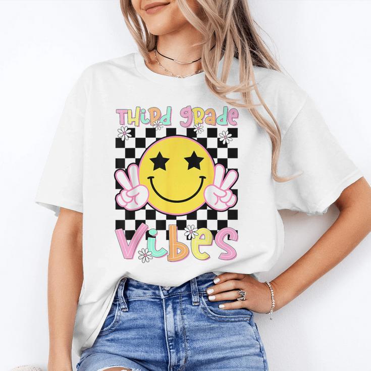 Third Grade Vibes Groovy Smile Face Back To School Girl Kid Unisex T-Shirt Third Grade Vibes Groovy Smile Face Back To School Girl Kid Unisex T-Shirt