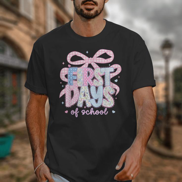 Coquette Bow Happy First Day Of School Back To School Retro Unisex T-Shirt