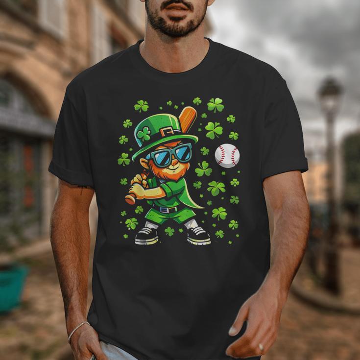 Leprechaun Playing Baseball Happy St Patricks Day Men Boys Unisex T-Shirt Leprechaun Playing Baseball Happy St Patricks Day Men Boys Unisex T-Shirt
