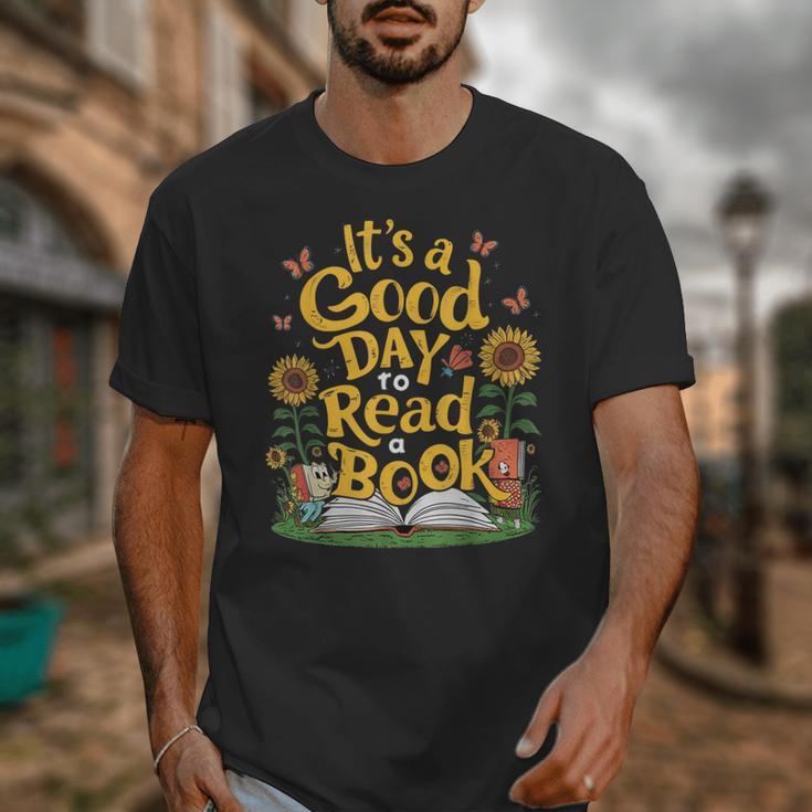 Student It's A Good Day To Read a Book Back To School Unisex T-Shirt Student It's A Good Day To Read a Book Back To School Unisex T-Shirt