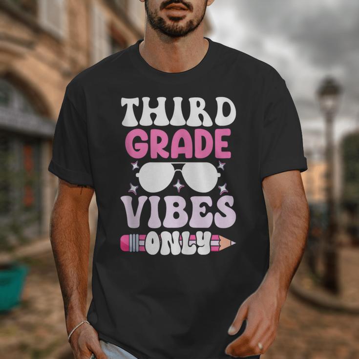 Third Grade 3rd Vibes Only Back To School Student Girl Unisex T-Shirt