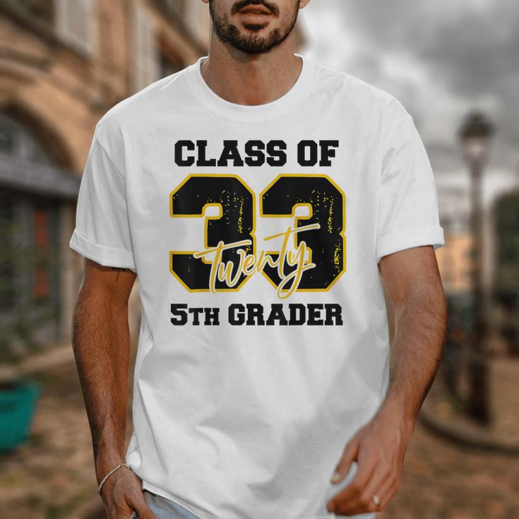 Class Of 2033 5th Grader Elementary School Back To School Unisex T-Shirt Class Of 2033 5th Grader Elementary School Back To School Unisex T-Shirt