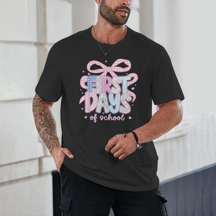 Coquette Bow Happy First Day Of School Back To School Retro Unisex T-Shirt