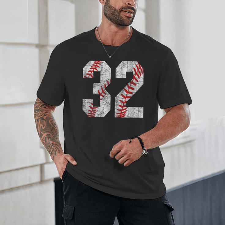 Distressed Baseball Number 32 Jersey Uniform Player Fan Unisex T-Shirt