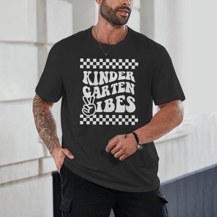 Kindergarten Vibes Retro Girl Back To School Kinder Boy Unisex T-Shirt Kindergarten Vibes Retro Girl Back To School Kinder Boy Unisex T-Shirt