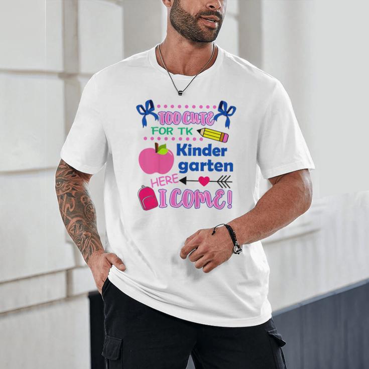 Kids Back To School Here I Come Kindergarten Girls TK Grad Unisex T-Shirt Kids Back To School Here I Come Kindergarten Girls TK Grad Unisex T-Shirt
