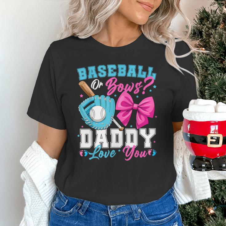 Baseball Or Bows Daddy Loves You Gender Reveal Family Unisex T-Shirt