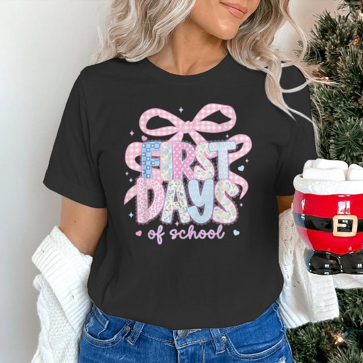 Coquette Bow Happy First Day Of School Back To School Retro Unisex T-Shirt