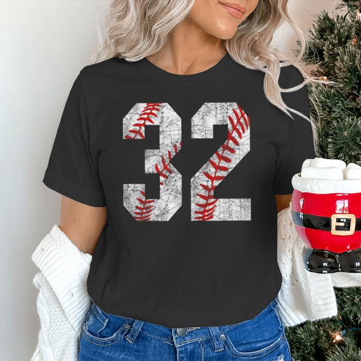 Distressed Baseball Number 32 Jersey Uniform Player Fan Unisex T-Shirt