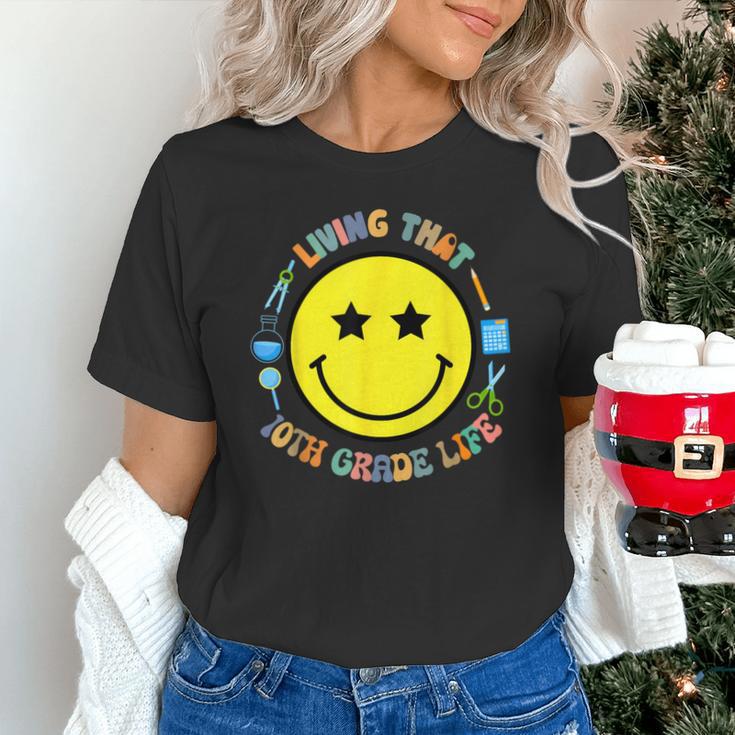 Living That 10th Grade Life Fun Back To School Supply Smile Unisex T-Shirt