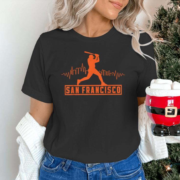 San Francisco Lovers Skyline Retro Baseball Heartbeat Men Unisex T-Shirt San Francisco Lovers Skyline Retro Baseball Heartbeat Men Unisex T-Shirt