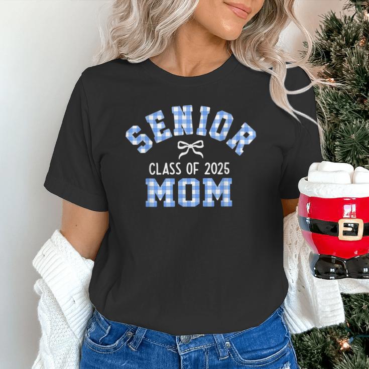 Senior 2025 Class Of 2025 Senior Mom Bow Back To School Unisex T-Shirt Senior 2025 Class Of 2025 Senior Mom Bow Back To School Unisex T-Shirt