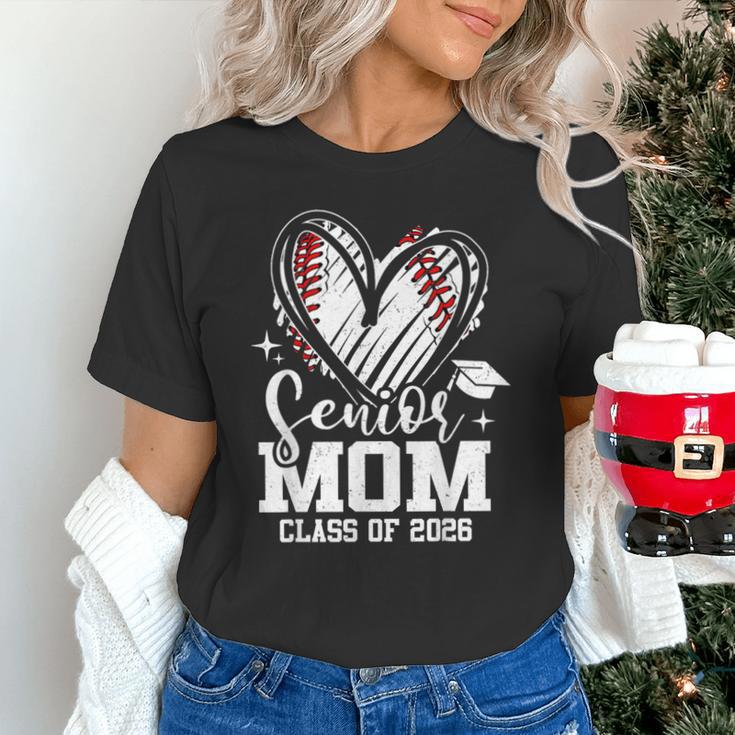 Senior Mom Class Of 2026 Baseball Graduation Heart Unisex T-Shirt