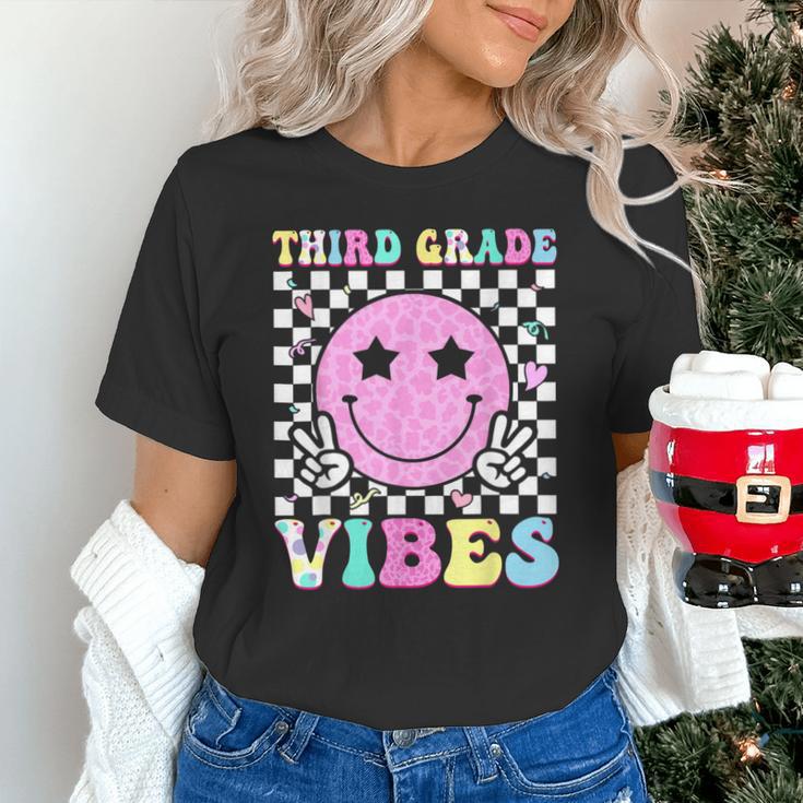 Third Grade Vibes Groovy Back To School 3rd Grade Girls Kids Unisex T-Shirt Third Grade Vibes Groovy Back To School 3rd Grade Girls Kids Unisex T-Shirt