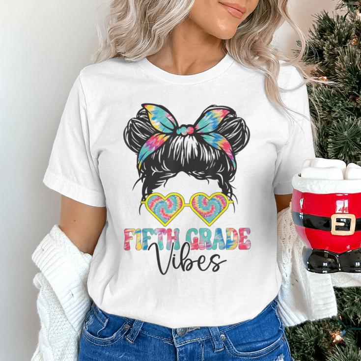 Fifth Grade Vibes Messy Hair Bun Girl Back To School 5th Unisex T-Shirt