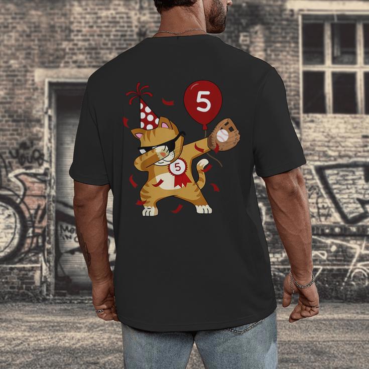 Dabbing Cool Cat Baseball 5th Birthday Men's Back Print T-Shirt Dabbing Cool Cat Baseball 5th Birthday Men's Back Print T-Shirt