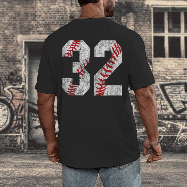Distressed Baseball Number 32 Jersey Uniform Player Fan Men's Back Print T-Shirt Distressed Baseball Number 32 Jersey Uniform Player Fan Men's Back Print T-Shirt