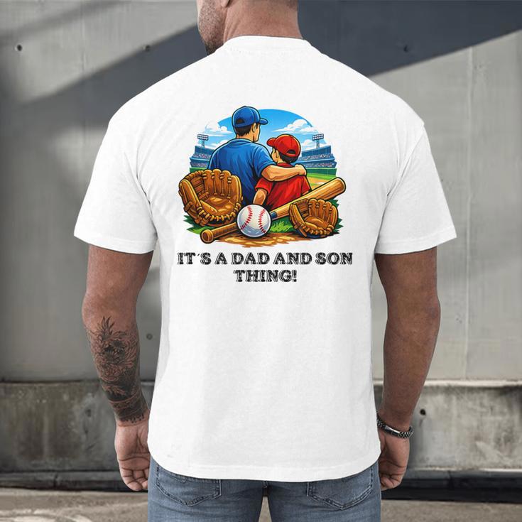 Father Son Baseball Father's Day Men's Back Print T-Shirt Father Son Baseball Father's Day Men's Back Print T-Shirt