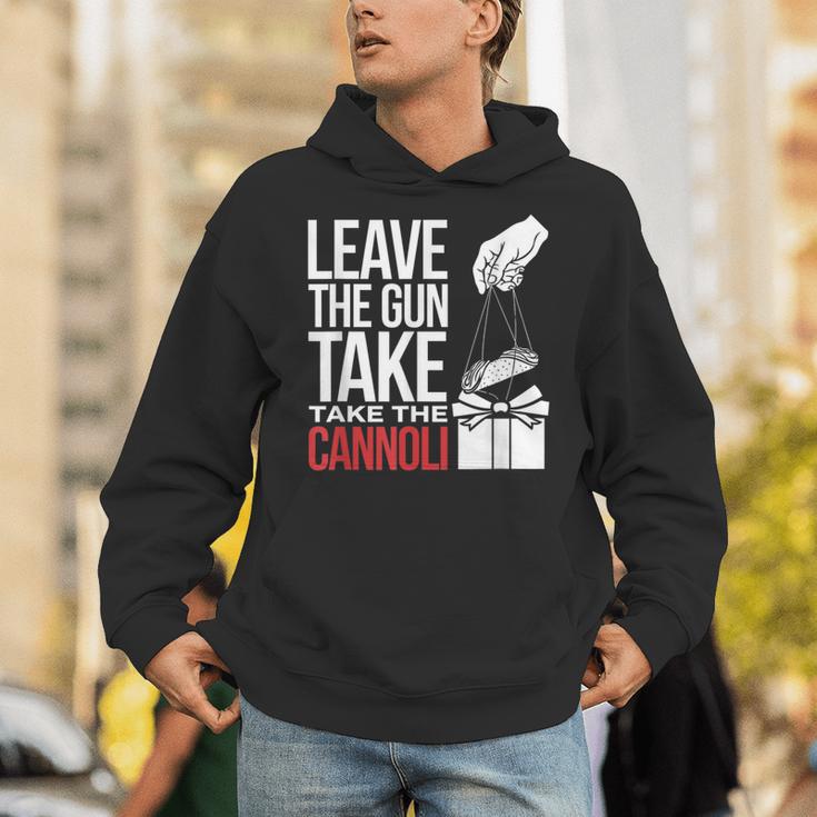 Leave The Gun Take The Cannoli メンズ レディース イタリア国旗 パーカー