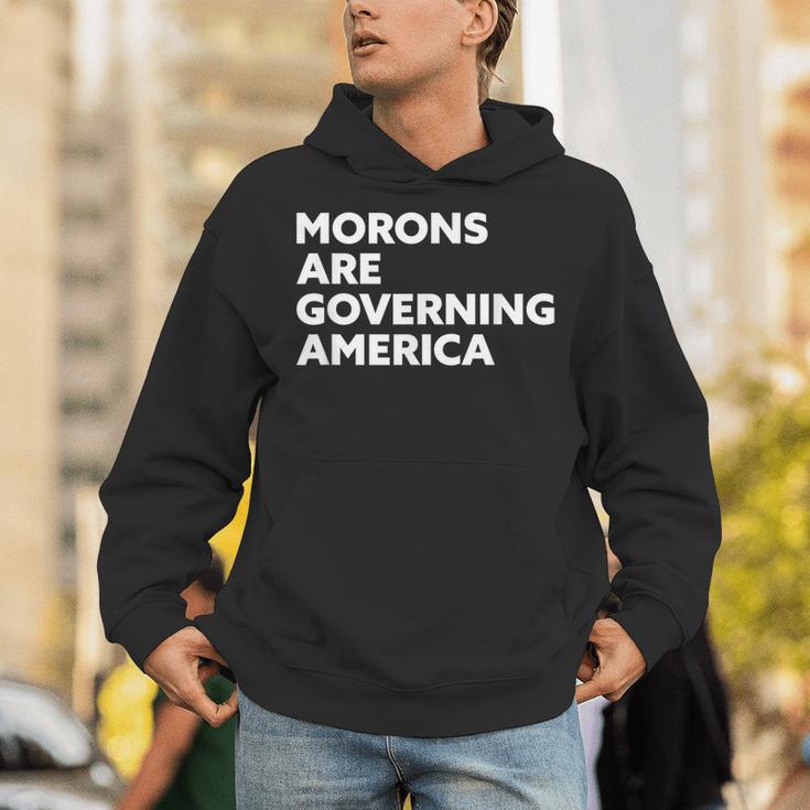Morons Are Governing America パーカー