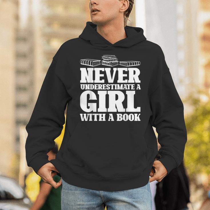 Never Underestimate a Girl With a Book Aesthetic Graphic Unisex Hoodie
