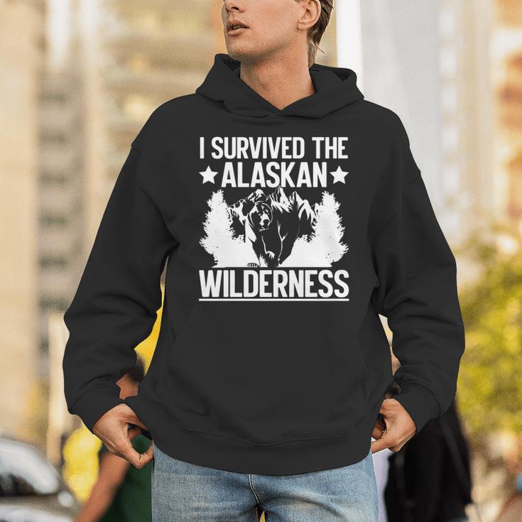 アラスカの荒野を生き延びたアラスカ 長袖tシャツ パーカー