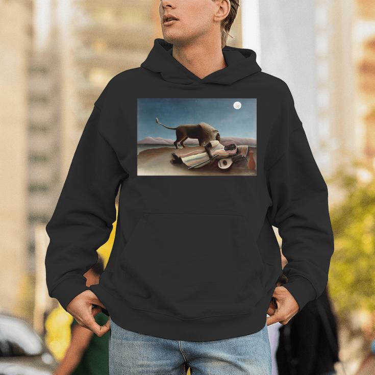 アンリ・ルソー作「眠れるジプシー」1897 長袖tシャツ パーカー