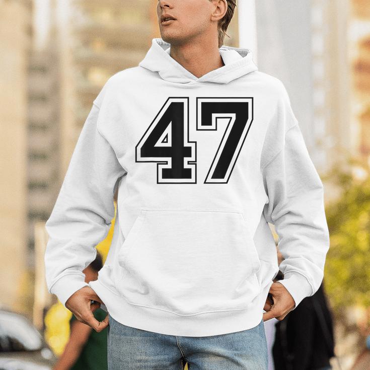 番号47 パーカー