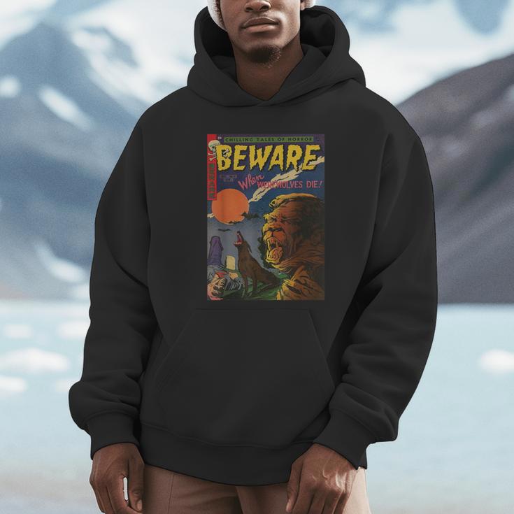 Halloween Horror Vintage Werewolf Comic Book Retro Unisex Hoodie