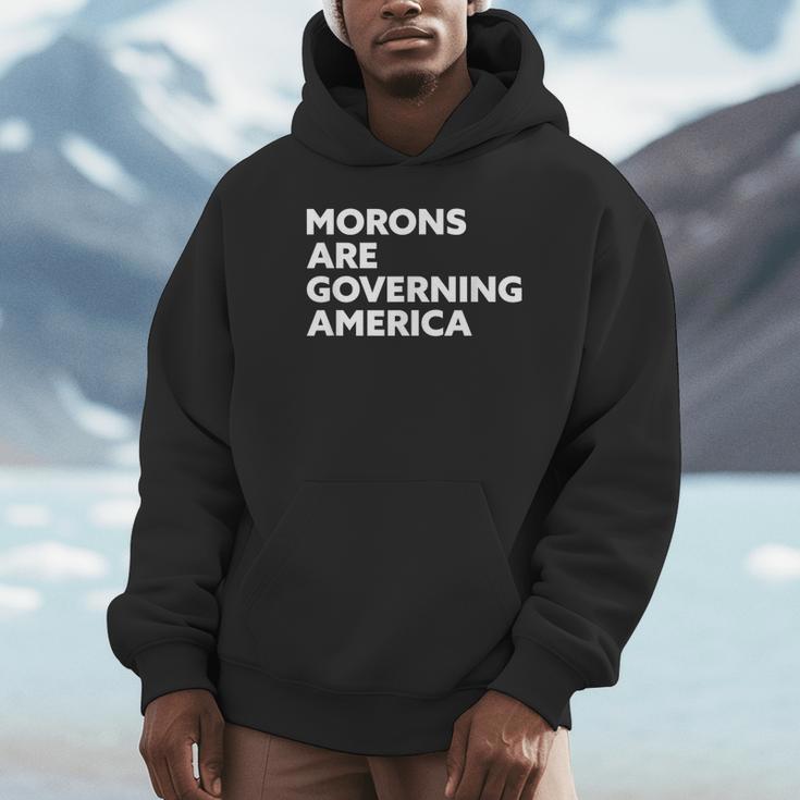 Morons Are Governing America パーカー