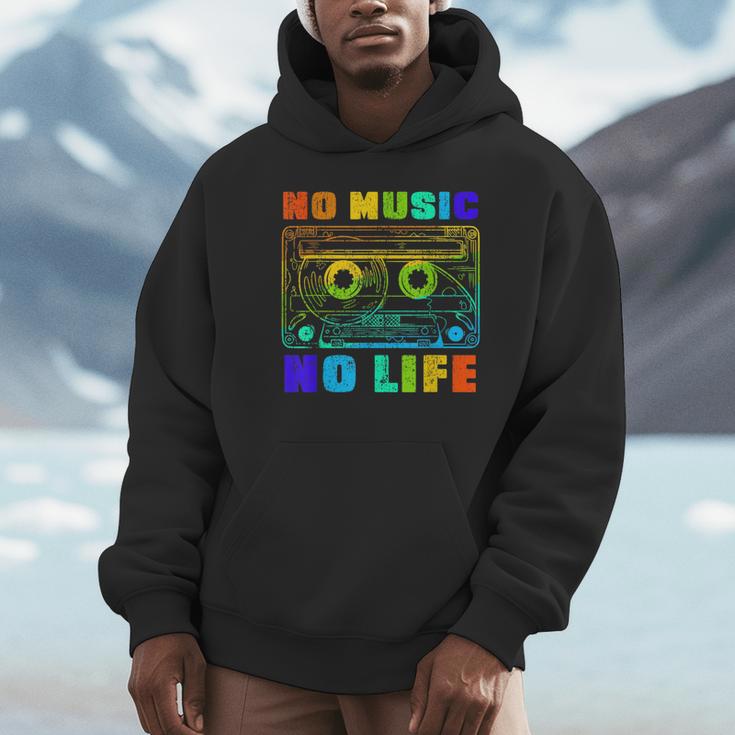 No Music No Life、ヴィンテージカセット音楽愛好家。 パーカー