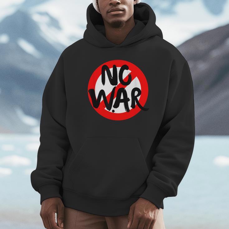 No War、アンチウォーデーストップサイン、スプレーペイント、No War。 パーカー