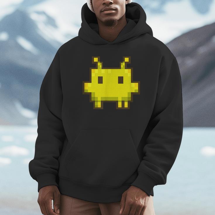 Pixel Gamer Clawd Claude Code Gaming レトロ コーディング ユーモア パーカー