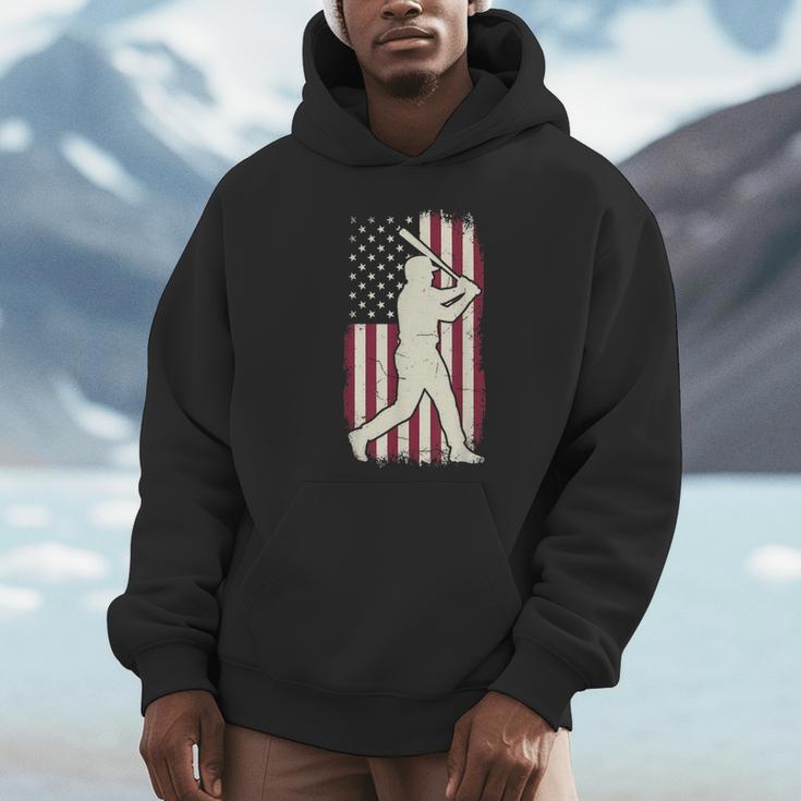 Vintage American Flag Baseball Batter Patriotic Home Run Unisex Hoodie Vintage American Flag Baseball Batter Patriotic Home Run Unisex Hoodie