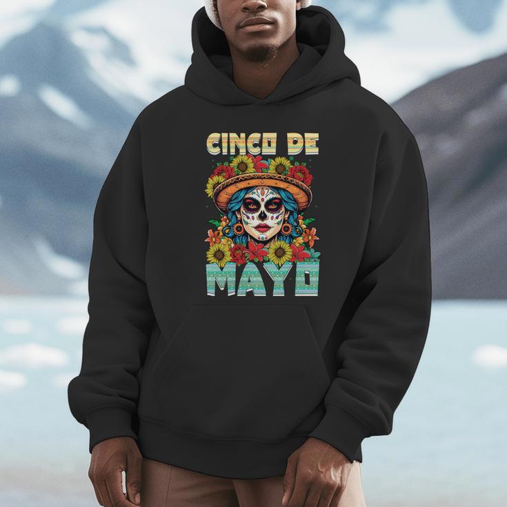 シンコ デ マヨ スケルトン ラ カトリーナ カラベラ フローラル メキシカン 長袖tシャツ パーカー