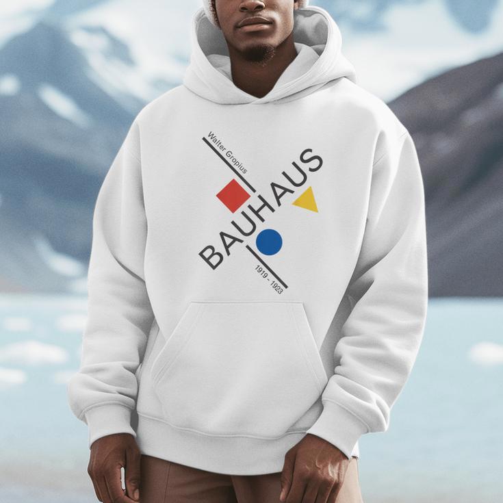 Bauhausムーブメントtシャツ、1923年建築作品。 パーカー