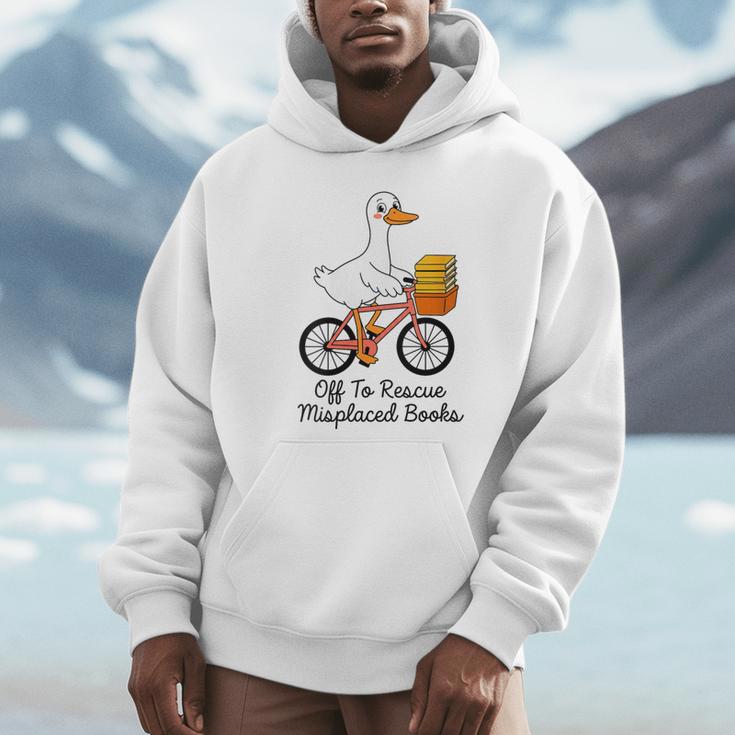 Women's Librarian Goose Book Lover Humor Reading Goose Unisex Hoodie