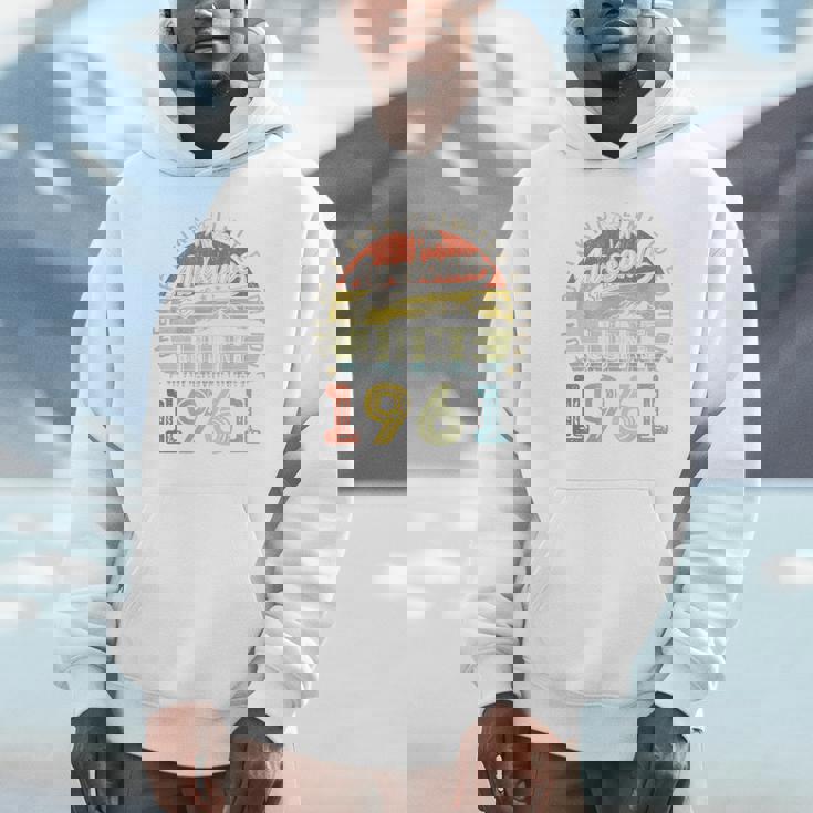 オンバック 65 限定版 1961年6月65日 誕生日 パーカー