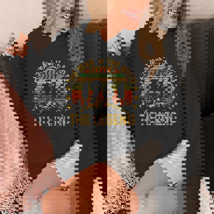 60 Years Old Birthday The Man Myth Legend 1961年6月 パーカー