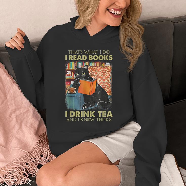 Bunny That's What I Do I Read Books And I Know Things Unisex Hoodie