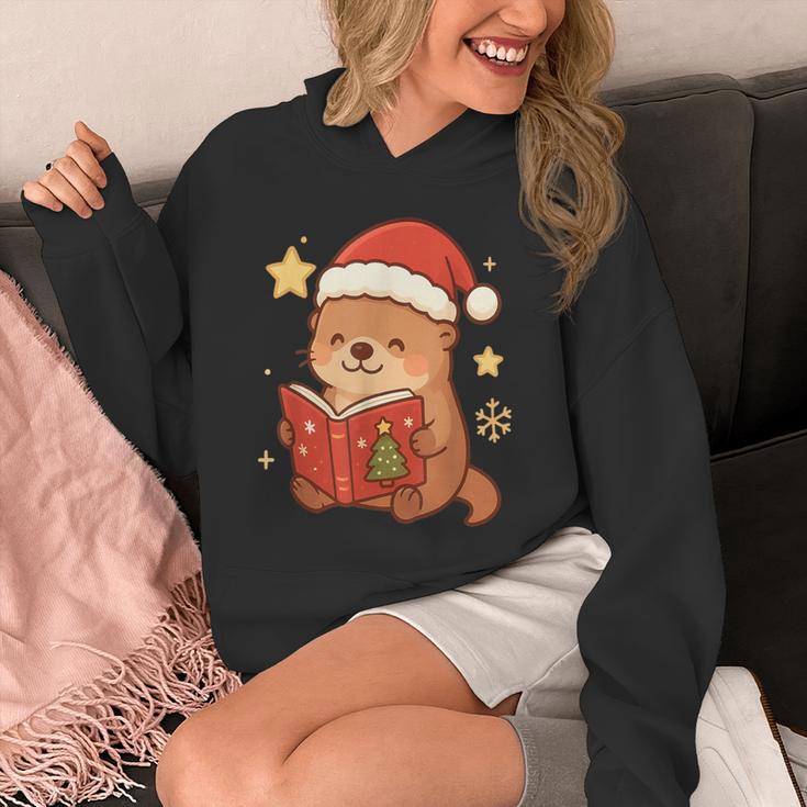 Cute Christmas Book Otter Reading Snowy Holiday Story Unisex Hoodie