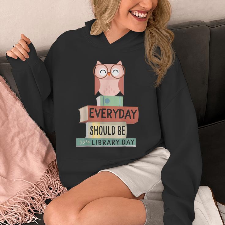 Everyday Should Be Library Day Cute Owl Reading Books Lover Unisex Hoodie