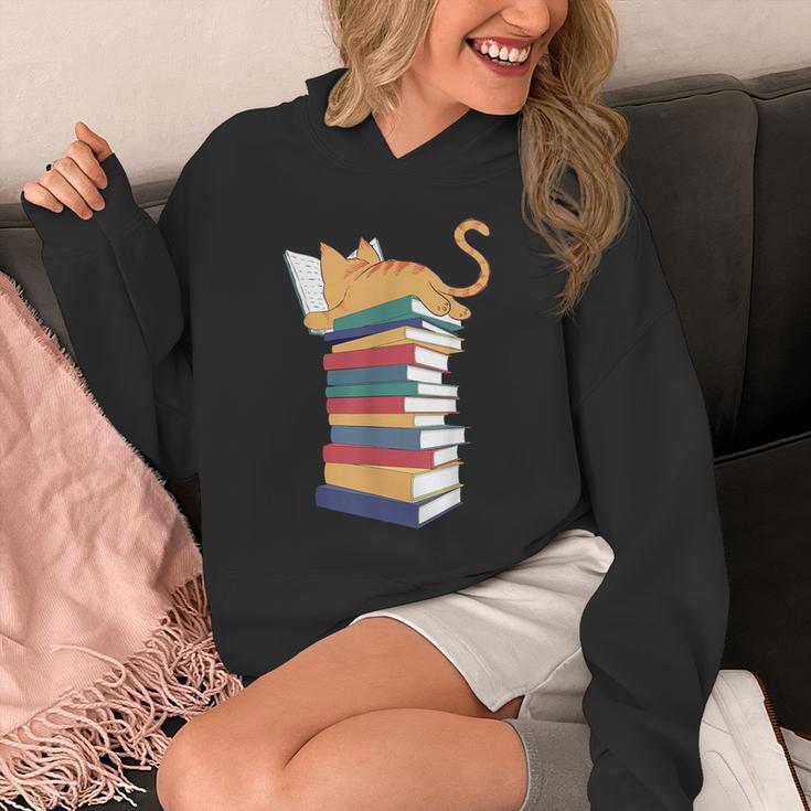 Kawaii Cat Lover Reading Books Librarian Humor Tee Unisex Hoodie