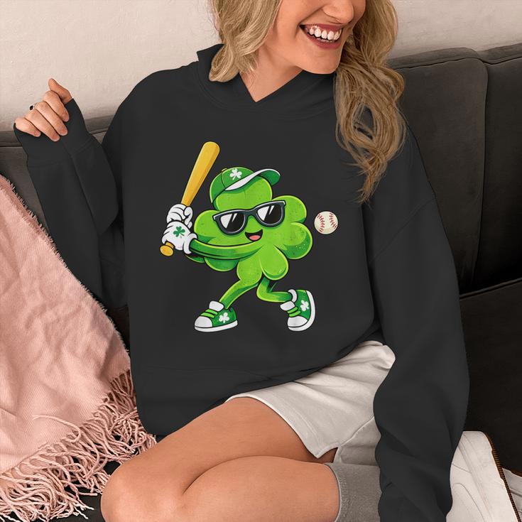 Lucky Shamrock Playing Baseball St Patrick's Kids Boys Unisex Hoodie