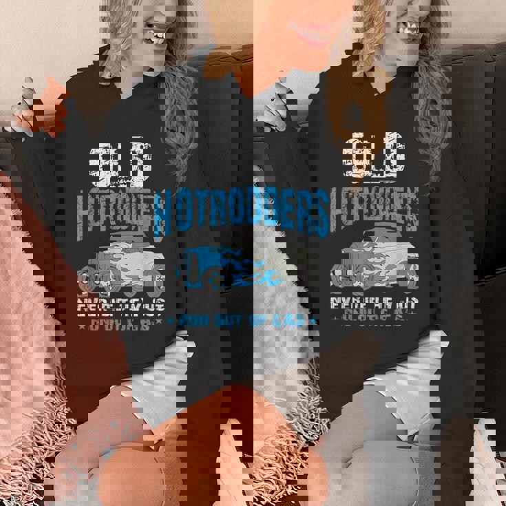 Old Hotrodders Never Die They Just Run Out Of Gas 米国車 ホットロッド パーカー