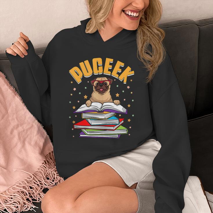Pug Lovers Who Love To Read PUGEEK Pug With Books Unisex Hoodie Pug Lovers Who Love To Read PUGEEK Pug With Books Unisex Hoodie