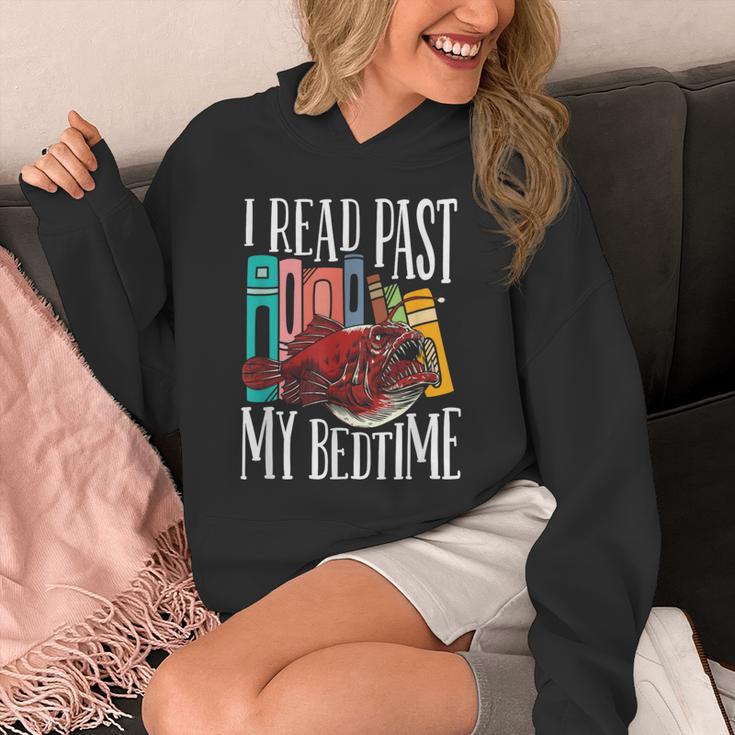 I Read Past My Bedtime Bookworm Book Lovers Unisex Hoodie