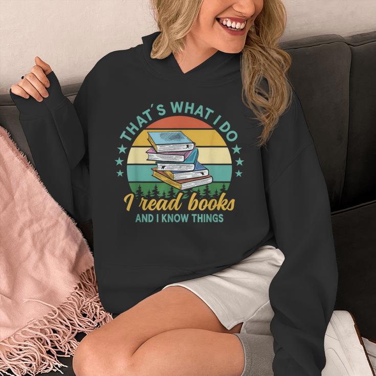 That´s What I Do I Read Books And I Know Things Unisex Hoodie