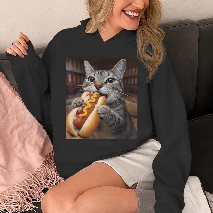 面白い猫を食べるホットドッグtシャツ リアルなタビーキャットフード ユーモア パーカー