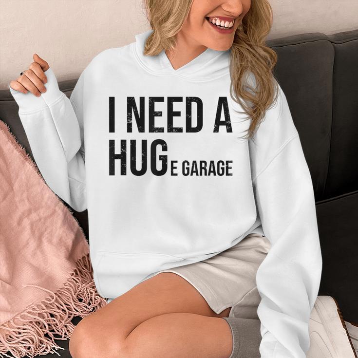 I Need A Huge Garage 面白い 車 バイク 整備士 工房 引用 パーカー